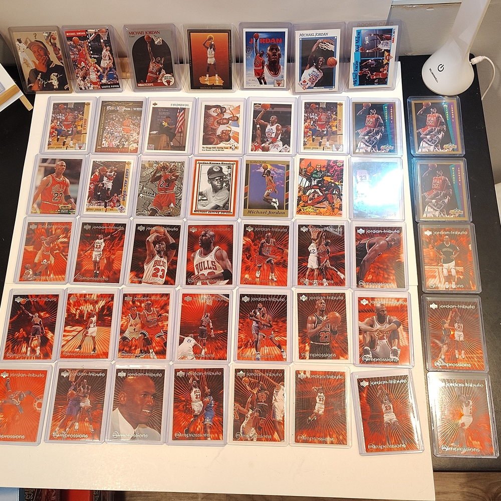 Basketball Trading Card Collection - Picture 2 of 16